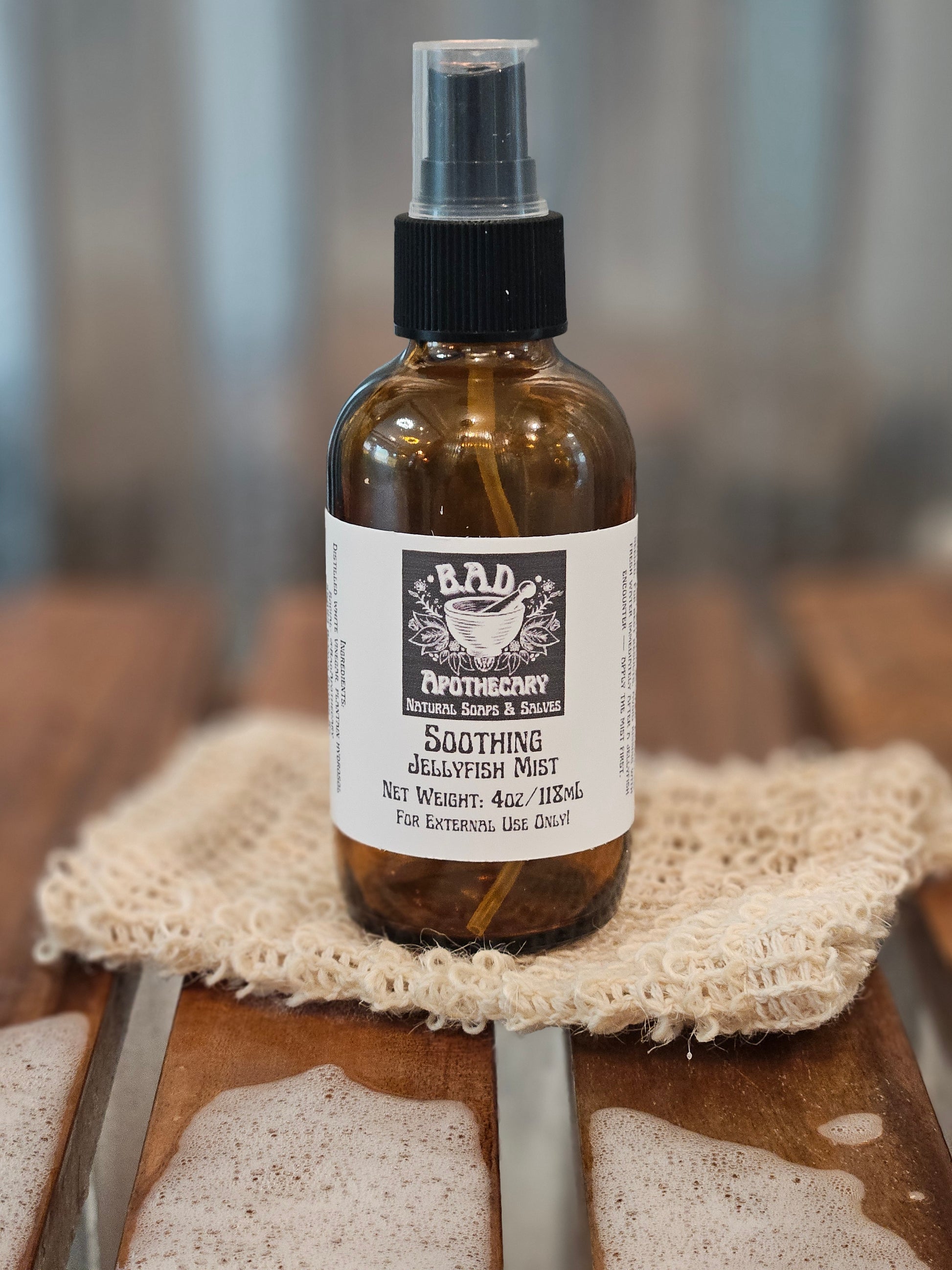 Soothing Jellyfish Mist — Traditional Vinegar Spray for Jellyfish Encounters